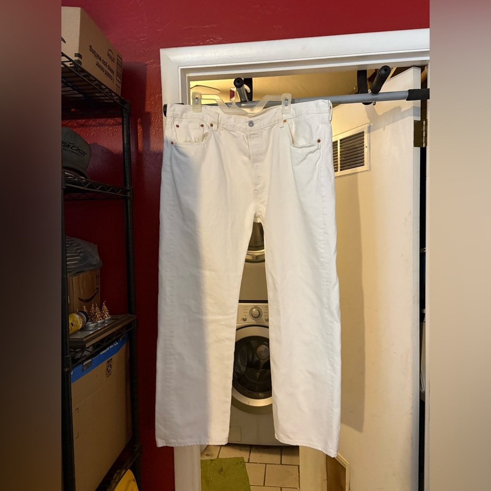 Men's Levi's White Straight-Leg Jeans